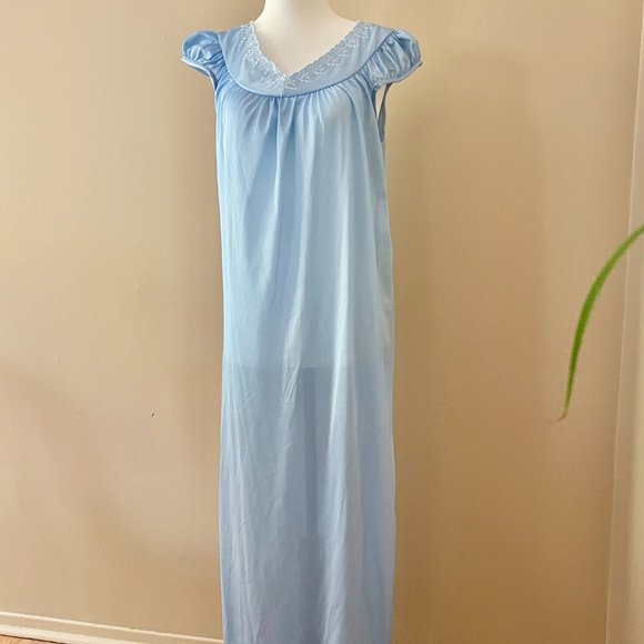 Vintage Nightgown Blue Nylon with Ruffled Cap Sleeves Medium - Picture 3 of 8